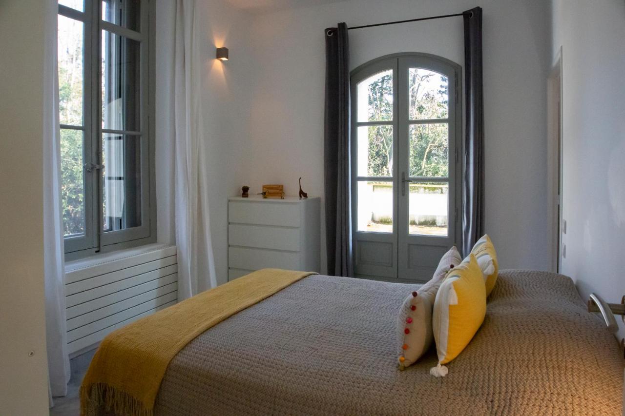 Mas Des Becasses, En Provence - 22 Personnes Villa Arles Ngoại thất bức ảnh