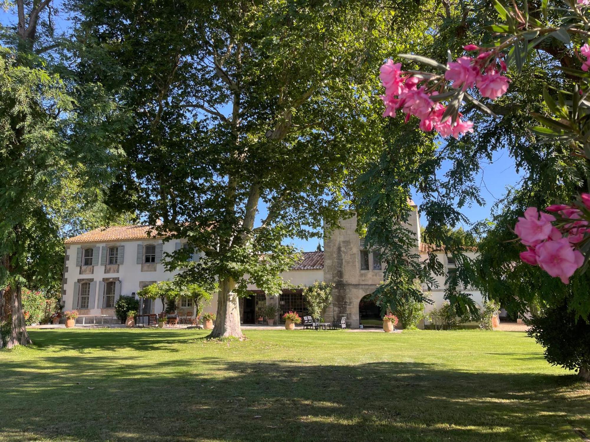 Mas Des Becasses, En Provence - 22 Personnes Villa Arles Ngoại thất bức ảnh